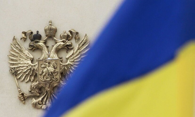 Если враг показал слабость, его надо добивать